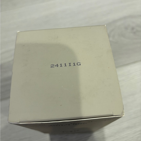 Salt & Stone body lotion - Picture 3 of 4